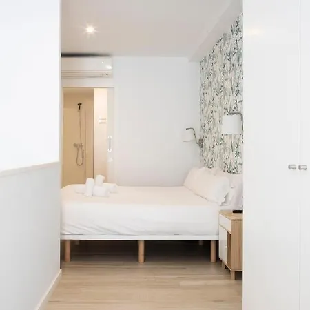 Urban Apartment *